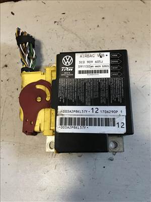 Volkswagen Passat B6 - légzsákvezérlő  3c0909605j