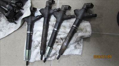 Toyota RAV4 (XA30) 2.2D porlasztó 23670-26060