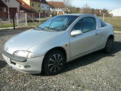 Eladó Opel Tigra 1.4i (1389 cm³, 90 PS)