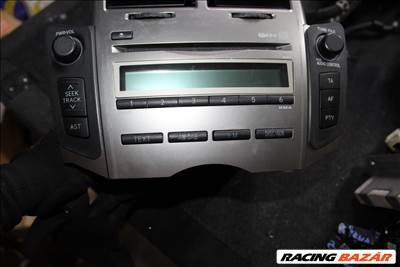 Toyota Yaris II. (XP90) rádió 