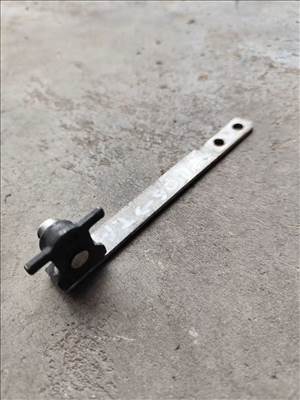 Ford Transit Tranzit MK6 MK7 Tolóajtó alsó görgő sín fém ütköző 4622