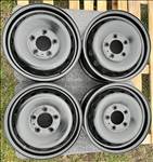 Renault Master, Opel movano, Nissan nv400, gyári 16-os lemez felnik.