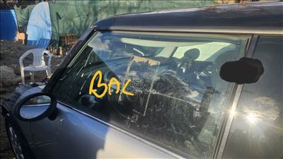 Mini Hatch R50/R53 Ajtó üveg 