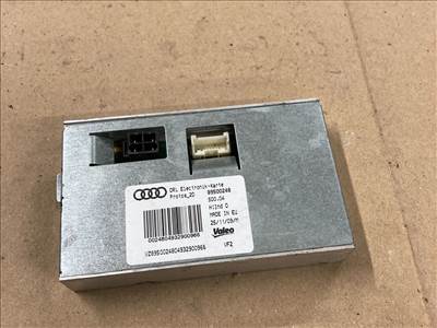 Audi A5 (B8 - 8T) nappali menetfény vezérlő elektronika  89500248