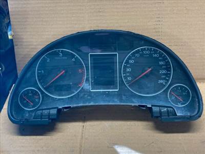 Audi A4 (B6/B7) kilométeróra