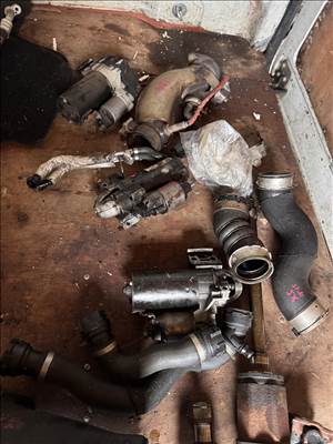 BMW X5 F15 turbócső 