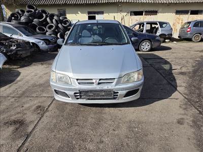 Mitsubishi Space Star I 1.3 fényszóró 