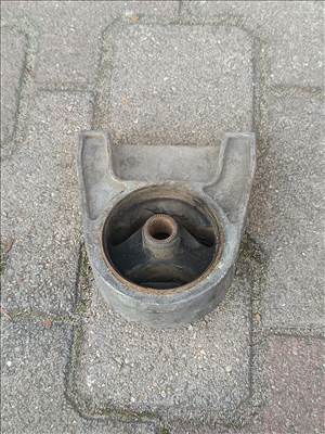 SsangYong Korando III motortartó bak  2073034000