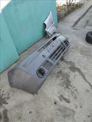 Renault Trafic II Első lökhárító 