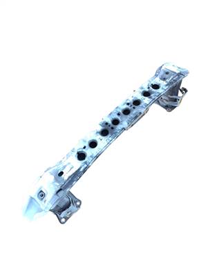 Ford Focus Mk3 kereszttartó 