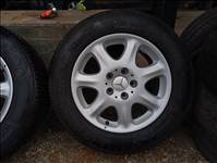 Gyári Mercedes alufelni 5x112 7,5x16 ET46 újszerű KLEBER Krisalp HP3 225/60 R16 102H XL téligumival 