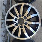 6x139,7 17 Gyári Kia,Hyundai polír alufelni 145000ft a 4db/157/