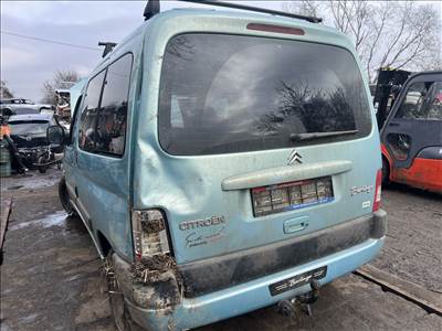Citroën Berlingo I 1.4i bontott alkatrészei