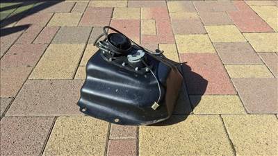 Aprilia Leonardo  tank