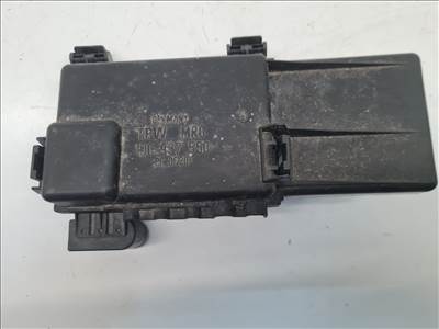 Volkswagen Bora, Volkswagen Golf IV 1.6 SR biztosíték (31103) 1j0937550