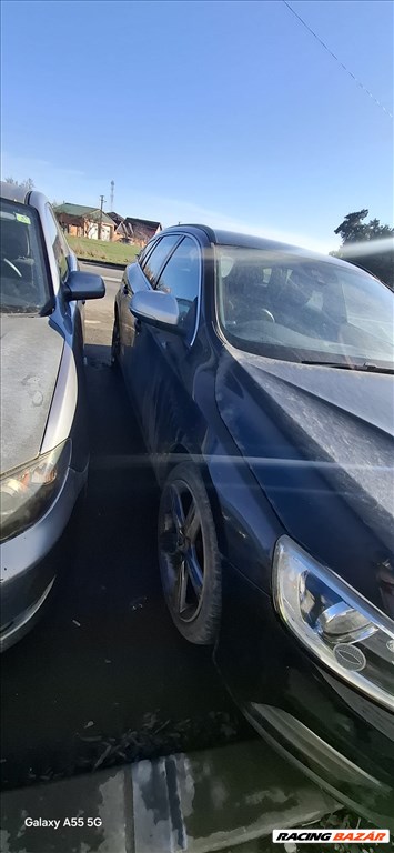 Volvo V60 bontott alkatrészei 16. kép