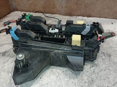 Opel Astra H Biztosítéktábla Motortér *134988*