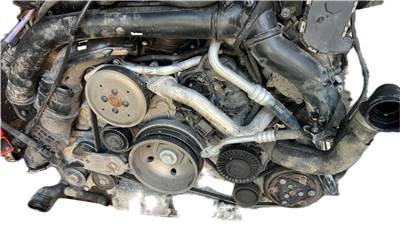 Audi A6 C8 RS6 MH Quattro Komplett motor DYGA