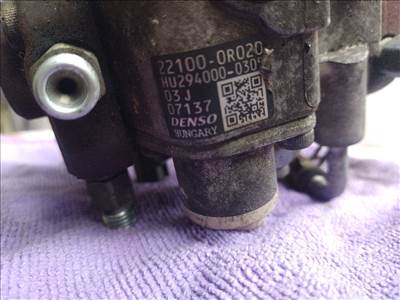 Toyota Corolla Verso (AR10) Nagynyomású Szivattyú 22100-0R020 , HU294000-0305