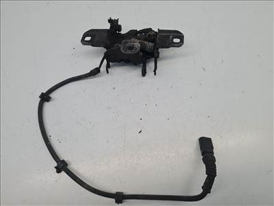 Volkswagen Golf IV, Volkswagen Bora motorháztető zárszerkezet (31729)