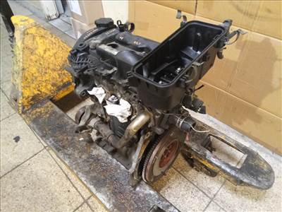 TOYOTA Aygo 2005.07.01-2008.12.31 Motor. benzin fűzött blokk hengerfejjel