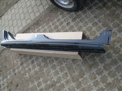 Skoda Karoq jobb küszöb  658809602d