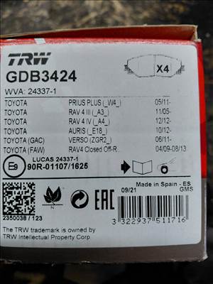 Toyota első fékbetét szett TRW gdb3424