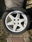  4x100 lyukosztású 15" újszerű Ats alufelni, rajta 195/50 használt Toyo Tires nyári gumi gumi 
