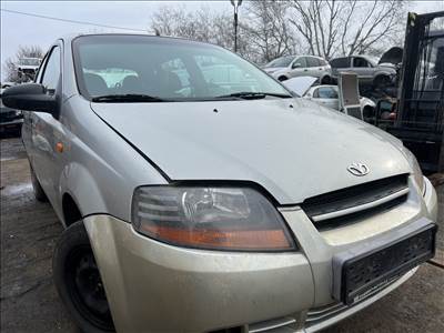 Daewoo Kalos 1.2i bontott alkatrészei