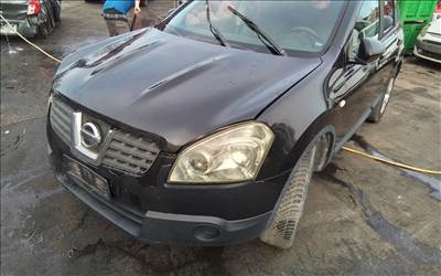 Nissan Qashqai (J10) bontott alkatrészei