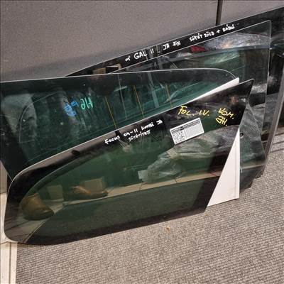 Ford Focus Mk2 HÁTSÓ FIX OLDALÜVEG KOMBI