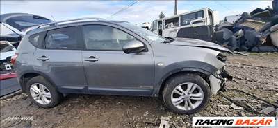 Nissan Qashqai (J10) bontott alkatrészei