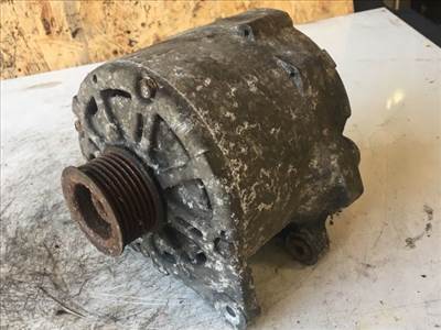 Audi A8 (D3 - 4E) generátor  077903015q