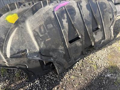 Audi A4 (B6/B7) Alsó motor burkolat 