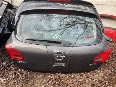 Opel Astra J Astra J 5 ajtós csomagtér ajtó 
