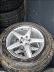  5x112 lyukosztású 17" használt alufelni, rajta 235/65 eldobós Continental téli gumi