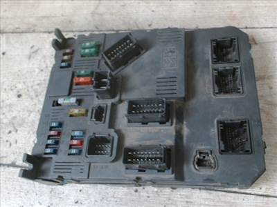 CITROEN BERLINGO 02-08 Biztosítéktábla BCM BSI BSM SAM GEM modul Utastér