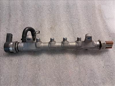 Skoda Superb II 2.0 CRTDI CFG rail cső 03L130089P