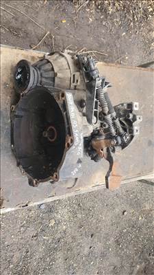 váltó     2007 Audi A3 manual 5  kód :JCR