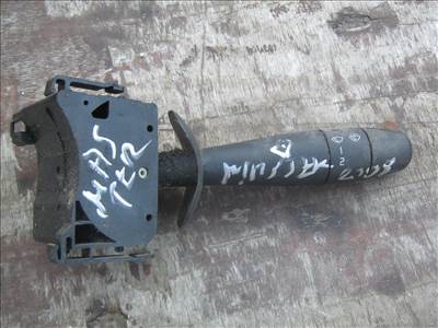 Renault Master II ablaktörlő kar 