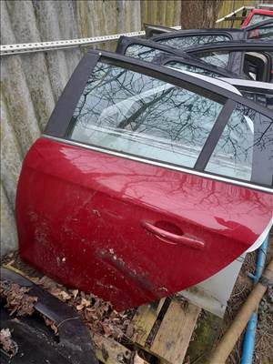 Fiat Bravó 2 bal hátsó ajtó 