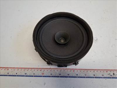 Mitsubishi Asx bal hátsó hangszóró 8720A017