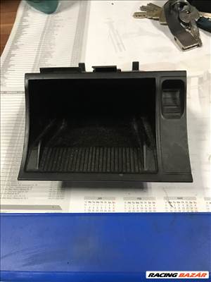 Skoda Octavia II - középső tároló betét