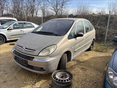 Citroën Xsara Picasso bontott alkatrészei