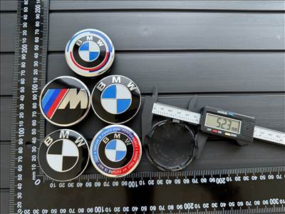 BMW 56mm FELNI ALUFELNI KUPAK KÖZÉP FELNIKÖZÉP FELNIKUPAK EMBLÉMA JEL KERÉKAGY PORVÉDŐ KUPAK 6857149-6850834 6861092