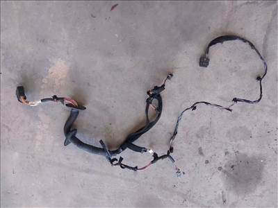 Renault MASTER Opel MOVANO 10- Első ajtó motor kábel csatlakozó 1040