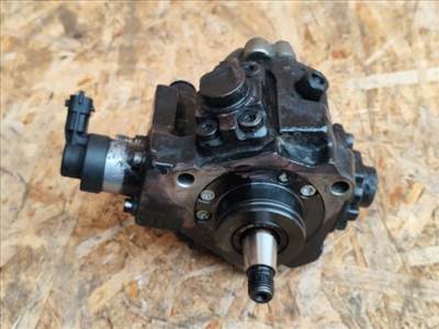 Kia Cee'd (ED) 1.6 CRDi 90 KIA CEED SW (ED) Nagynyomású Szivattyú  331002a400