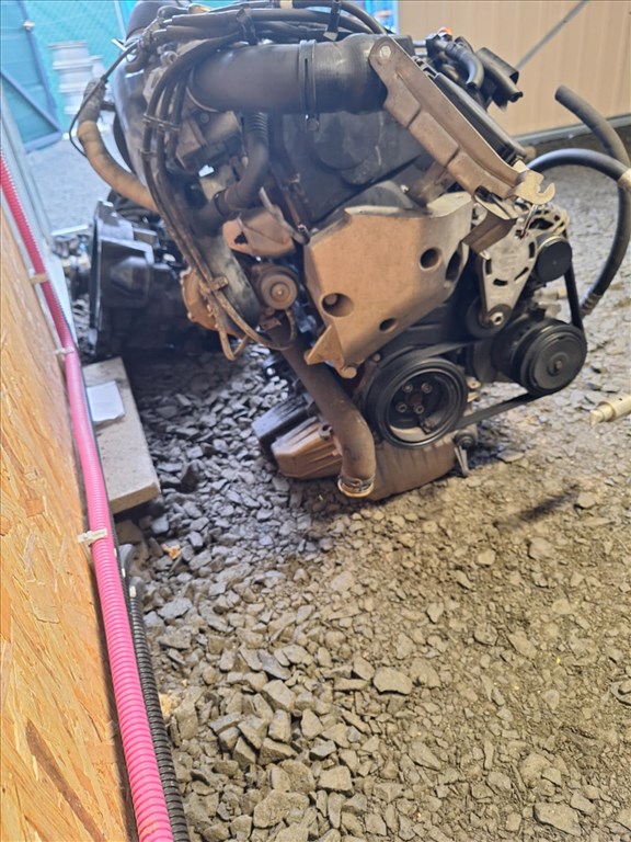 Skoda Roomster motor  2. kép