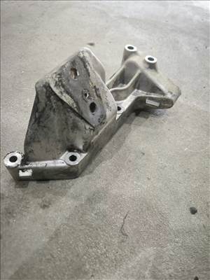 Iveco DAILY 00- 2.3 Váltótartó motortartó tartó bak konzol elem 7268