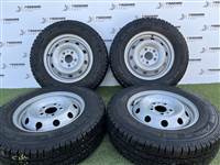 5x118 15" Fiat gyári lemezfelni 215/70 R15C téli gumikkal